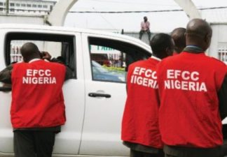EFCC Arrests Staff for N15m Bribe