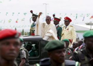 Buhari’s popularity soars as FG hires 200,000 graduates, says they start work Dec 1