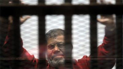 Egypt court overturns Mohamed Morsi’s life sentence
