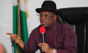 Ebonyi Governor, Umahi, boosts military’s morale in fight against insecurity, advices President Buhari to retain service chiefs