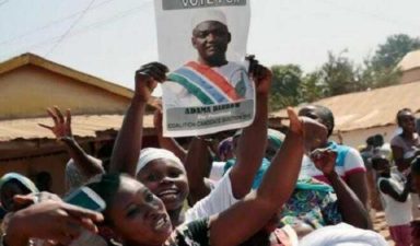 President Barrow to leave Senegal for Gambia, as Jammeh steps down