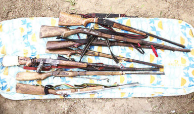 Katsina traditional rulers commended, as repentant cattle rustlers, vigilante surrender weapons