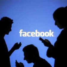 Facebook faces staff backlash over refusal to police Mr. Trump
