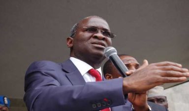 Fashola advises journalists over objective reportage