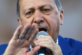 Erdogan plans Gulf trip to break Qatar’s isolation