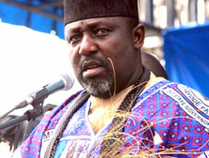 Governor Okorocha bans Imo monarchs from speaking in English at official fora