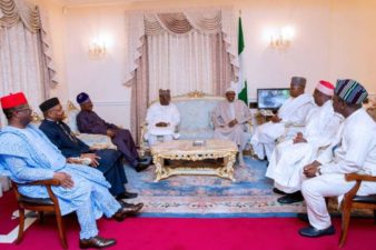 BREAKING: President Muhammadu Buhari receives, meets seven visiting PDP, APC Governors in London Wednesday afternoon.
