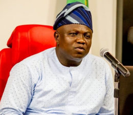 Over 86 people enter Lagos per hour with over half not returning, Ambode declares saying governing Lagos demands being on one’s toes