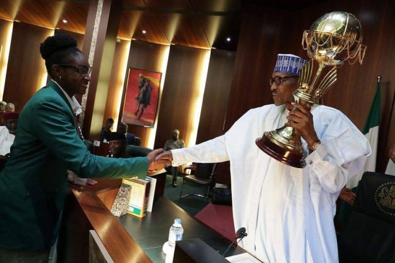 Buhari-and-trophy2.jpg