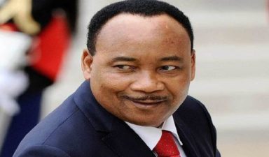 Niger President visits Buhari in Daura