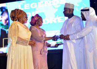 Aisha Buhari receives special commendation by UNICEF