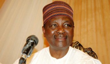 Gowon warns against impeachment of President Buhari
