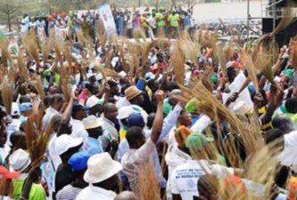 Ondo erupts in protest as APC youths show displeasure over automatic ticket