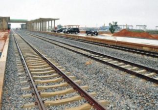 Amaechi reiterates commitment to Lagos-Ibadan rail project