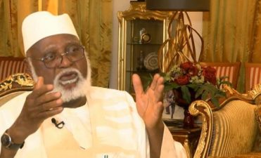 2019: Ex-Head of State, Abubakar, warns politicians against endangering citizens