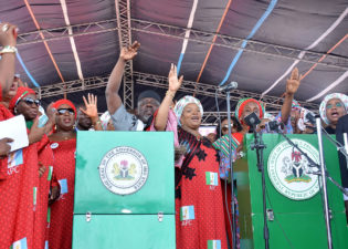 Okorocha, wife, campaign for Buhari as Aisha Buhari leads “APC Women, Youth Presidential Campaign Team” zonal campaign launch in South East