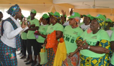 PHOTO: Abike Dabiri at home with supporters in Ikorodu
