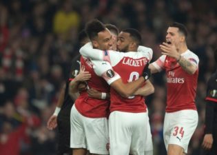 Arsenal thrash Rennes 3-0 to reach Europa quater-finals