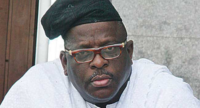 Buruji-Kashamu.jpg