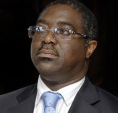 Ex-FIRS boss, Tunde Fowler, arrested, grilled by EFCC over ‘fraud’