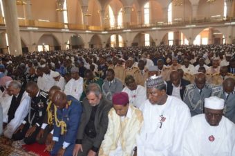 President Buhari reiterates commitment to families of fallen heroes welfare, as National Mosque Imam lauds military over security