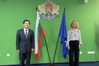 Bulgaria’s Deputy PM commends China’s efforts in fighting pandemic