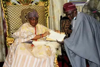 Deji of Akure receives governing council, management in palace as FUT Minna Chancellor