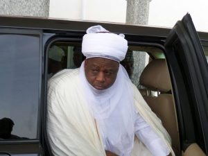 MORALE BOOSTER: Sultan of Sokoto gives Keke Marwa operator N500,000 for returning lost, found money to rightful owner