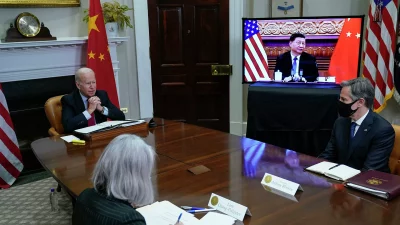 Biden threatens Xi Jinping with consequences for supporting Russia