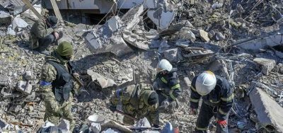 Ukraine city of Mykolaiv facing Russian air raids – official