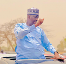Mammoth crowd welcomes Tambuwal’s former ADC to Taraba, after quitting Police service, as Ja’afaru declares for NASS race