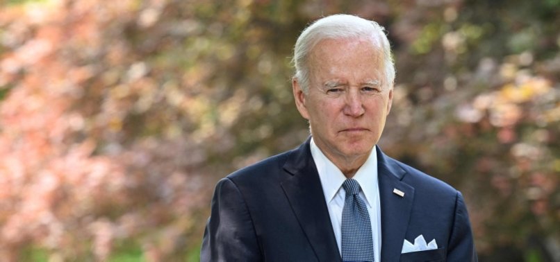 806x378-biden-everybody-should-be-concerned-about-monkeypox-outbreak-1653205986305.jpg