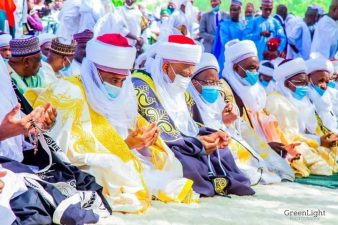 Sultan Sa’ad Abubakar leads Nigerian Muslims as Eid-el-Fitr celebrated on Monday