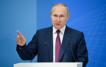 Putin slams ‘golden billion’ idea as neocolonial and racist