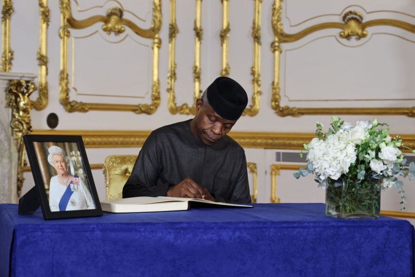 Osinbajo-signs-the-condolence-register-of-Her-Majesty-Queen-Elizabeth-II-at-the-Lancaster-House-UK.-.jpeg