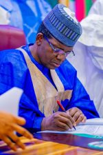 Governor Matawalle signs 2023 budget, seven other bills