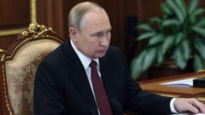 Putin bans oil exports to Western nations that imposed price caps
