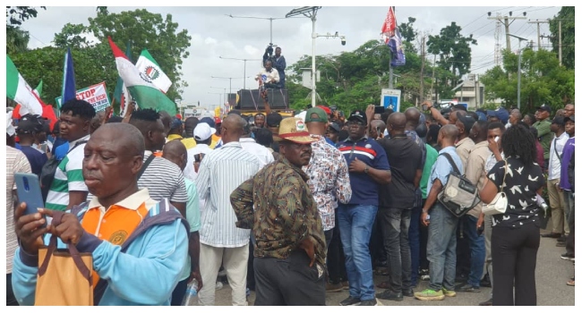 NLC-protest-in-Lagos.jpg
