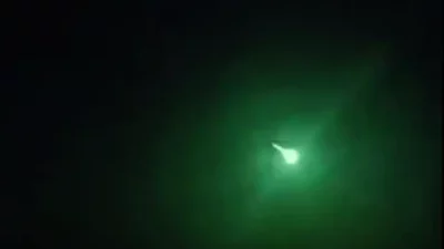 Rare meteor turns the night sky green in Turkiye