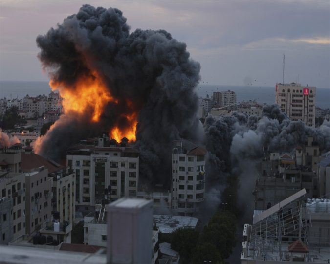 Hamas-Surprise-Attack-From-Gaza-Stuns-Israel.jpg