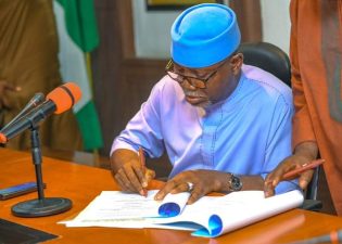 ONDO: Gov Aiyedatiwa signs 2024 budget into law, to complete ongoing projects