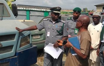 Nigeria Customs Service releases bullion van, N24.4m impounded in 2022